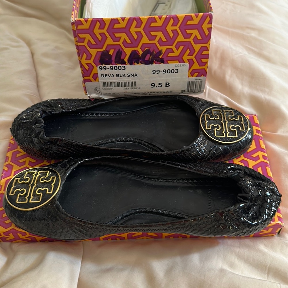 Tory Burch, Riva, black snake skin ballet flats